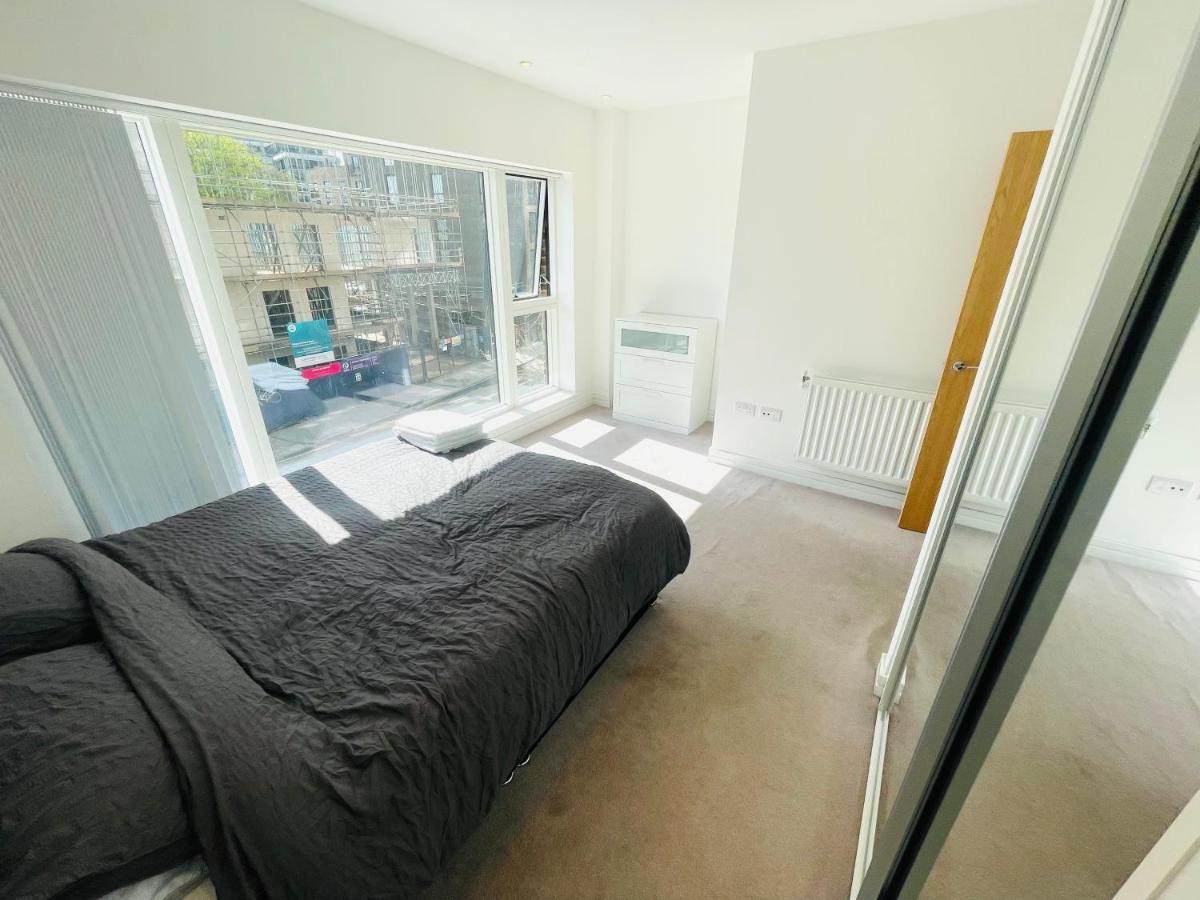 Luxury London Apartment - Steps To East Croydon Train Station Exterior foto